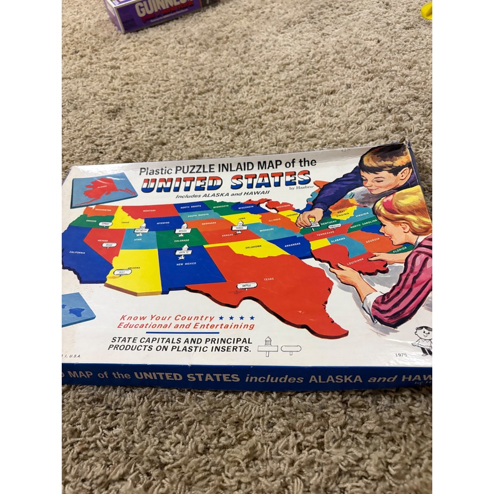 Vintage 1975 Hasbro Plastic Puzzle Inlaid Map United States Complete USA Toy